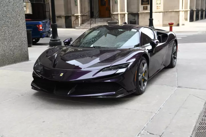 Ferrari SF90 Stradale painted in Viola Hong Kong