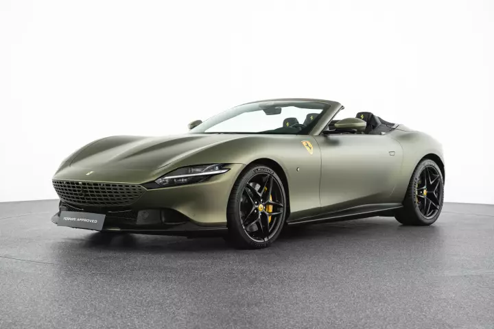 Ferrari Roma Spider painted in Verde Masoni Opaco