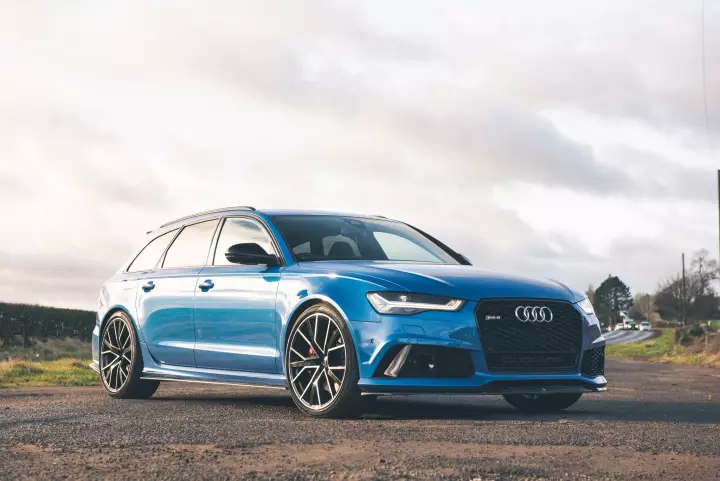 Audi RS6 Avant (C7) painted in Sprint Blue
