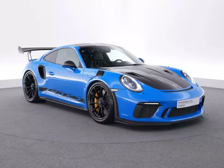 Porsche 911 GT3 RS (991.2) painted in Voodoo Blue