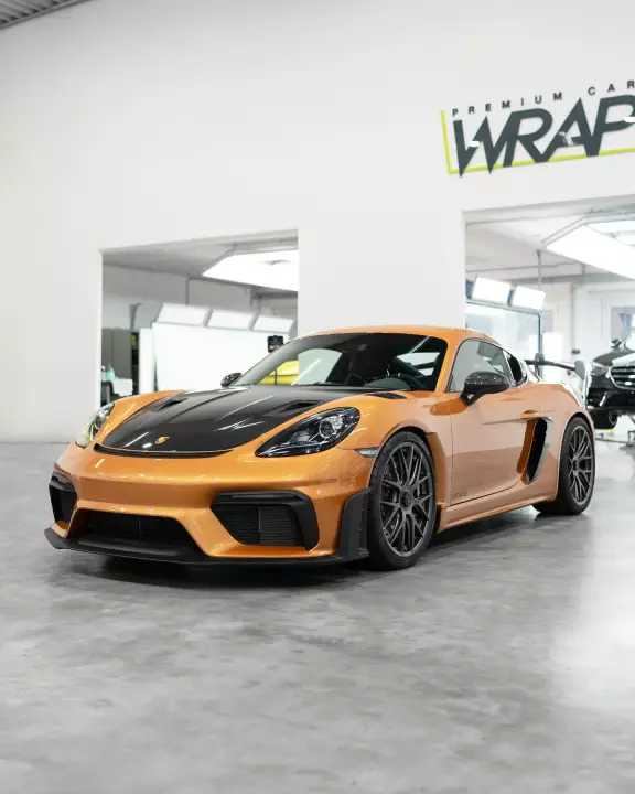 Porsche 718 Cayman GT4 RS (982) painted in Nordic Gold Metallic