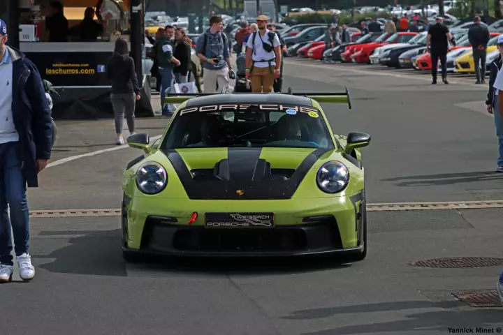 Porsche 911 GT3 RS (992.1) painted in Linden Green