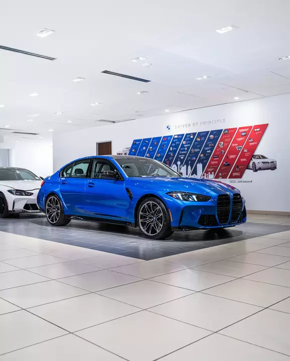 BMW M3 (G80) painted in Sapphire Blue II