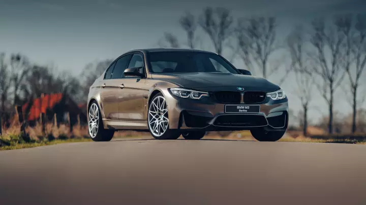 BMW M3 (F80) painted in Sepang Bronze