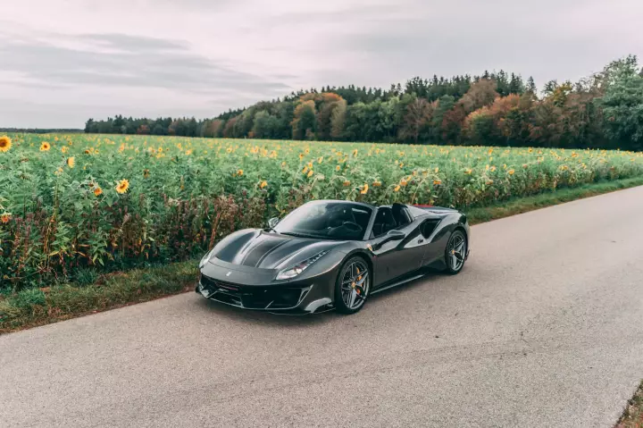 Ferrari 488 Pista Spider painted in Grigio Silverstone