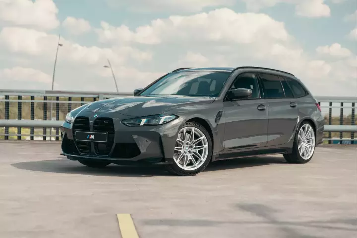 BMW M3 Touring (G81) painted in Brands Hatch Grey