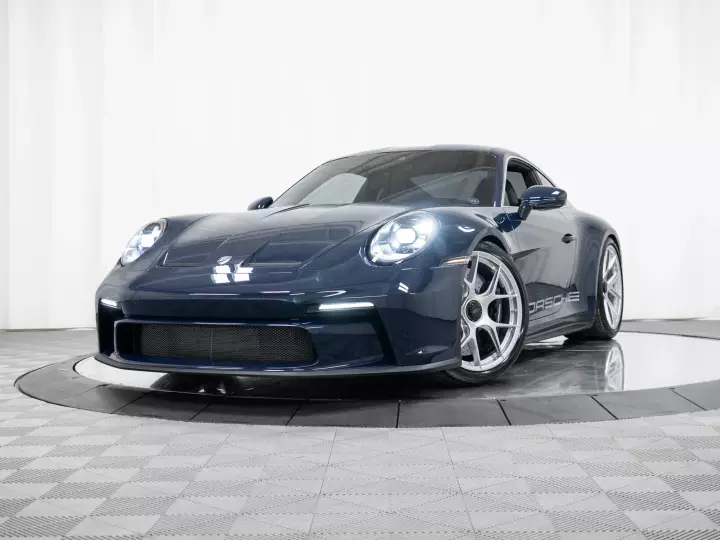 Porsche 911 S/T (992) painted in Dark Sea Blue