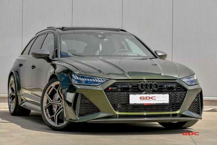 Audi RS6 Avant (C8) painted in Olive
