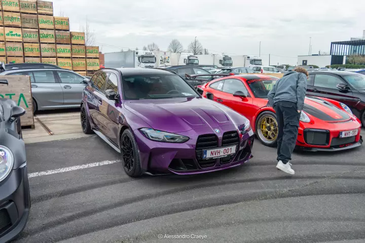 BMW M3 Touring (G81) painted in Twilight Purple