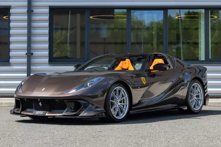 Ferrari 812 Competizione A painted in Brunito