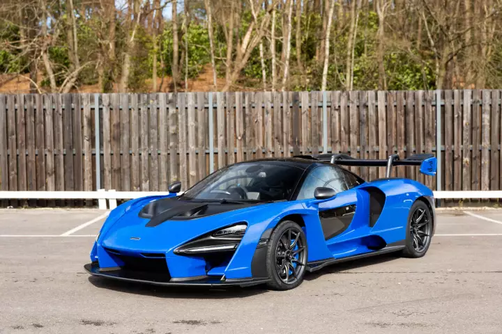McLaren Senna painted in Paris Blue