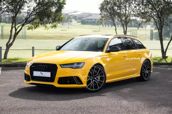 Audi RS6 Avant (C7) painted in Vegas Yellow