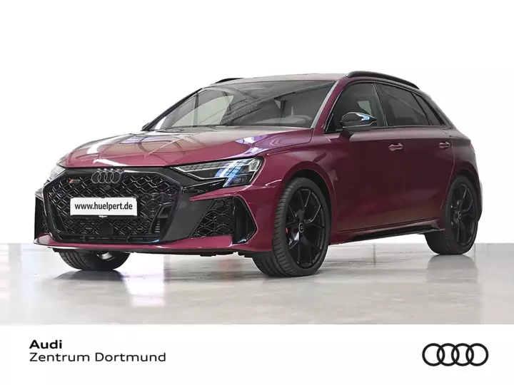 Audi RS3 Sportback (8Y) painted in Berry