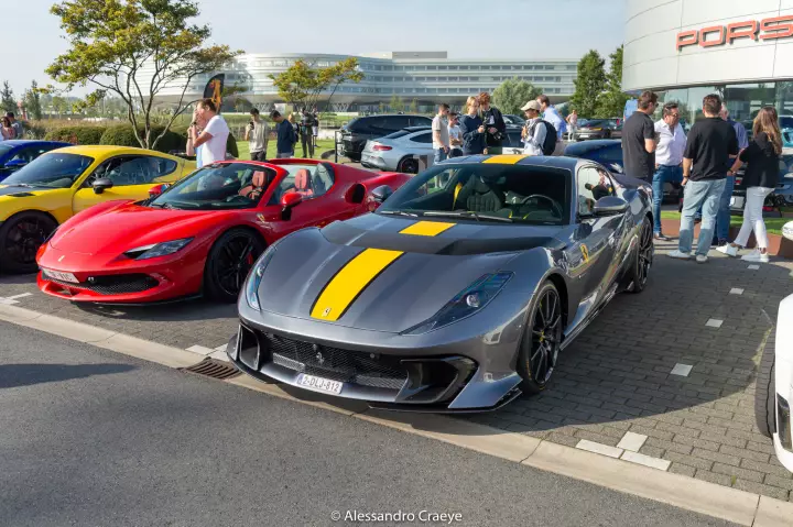 Ferrari 812 Competizione painted in Grigio Ferro