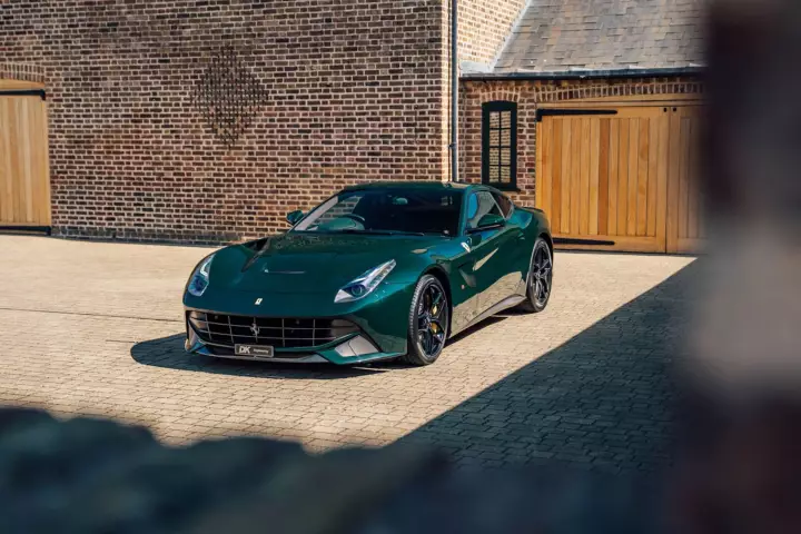 Ferrari F12 Berlinetta painted in Verde British Racing