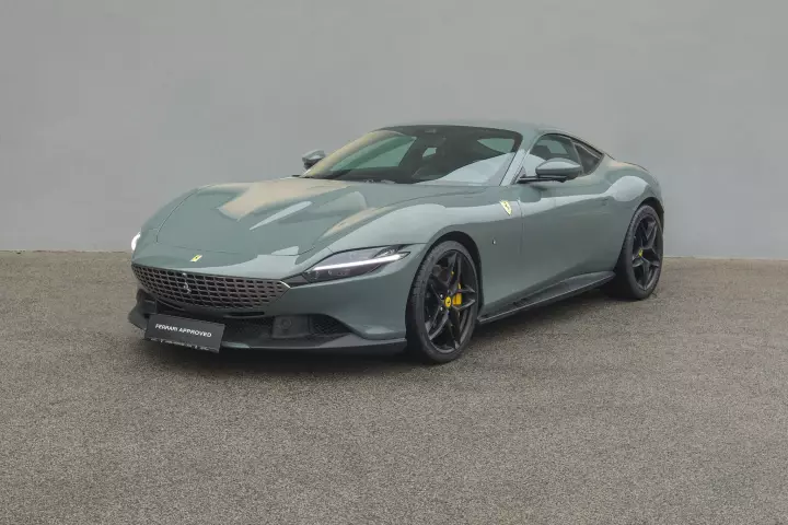 Ferrari Roma painted in Grigio Medio