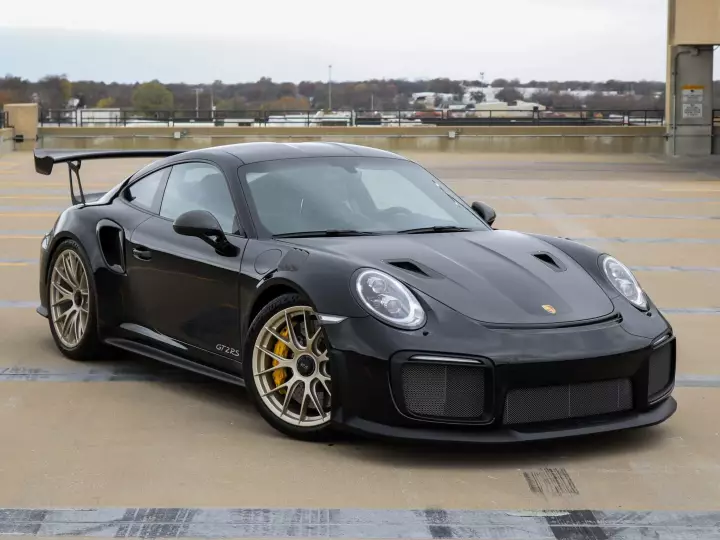 Porsche 911 GT2 RS (991) painted in Black
