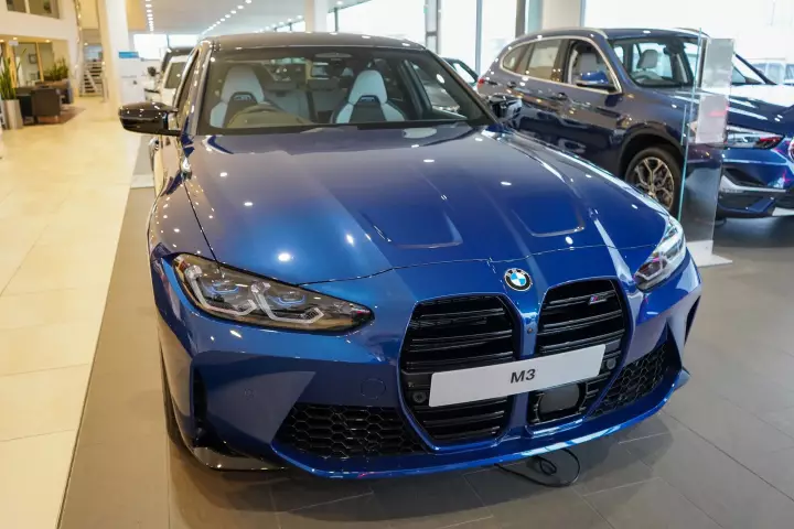 BMW M3 (G80) painted in Avus Blue