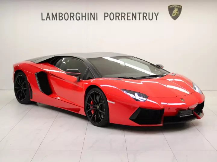 Lamborghini Aventador Pirelli Edition Coupe (LP700-4) painted in Rosso Mars
