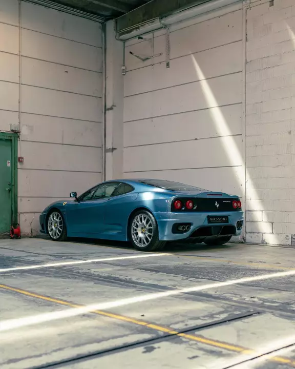 Ferrari 360 Challenge Stradale painted in Azzurro California