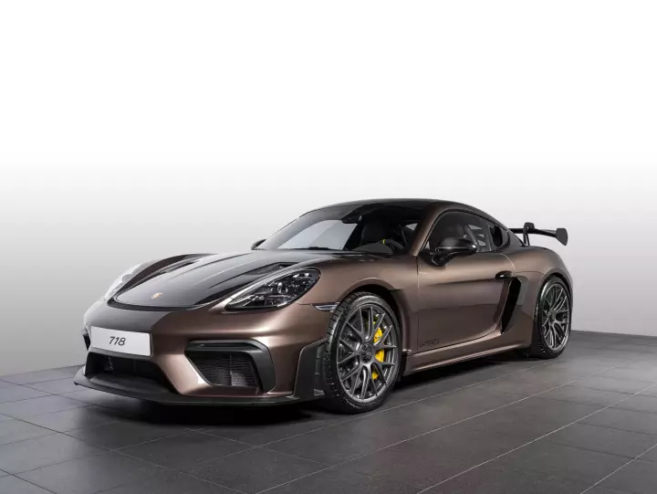 Porsche 718 Cayman GT4 RS (982) painted in Chestnut Brown Metallic