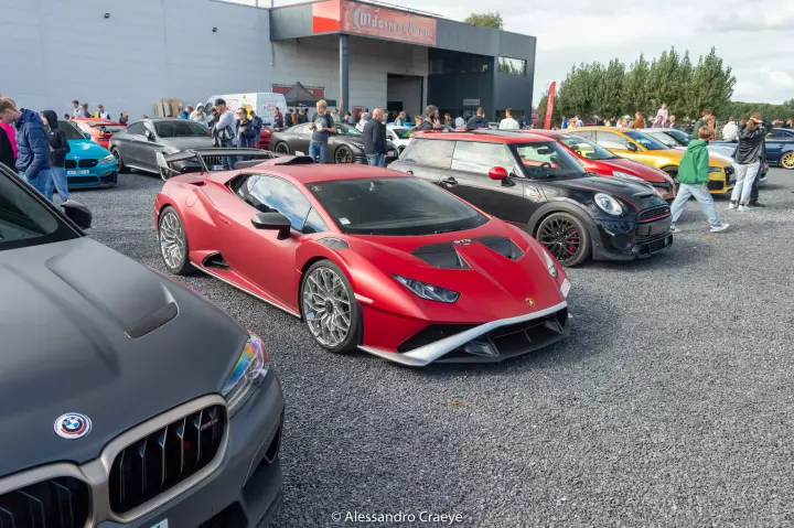 Lamborghini Huracán STO (LP640-2) painted in Rosso Pyra and Grigio Nimbus Semilucido