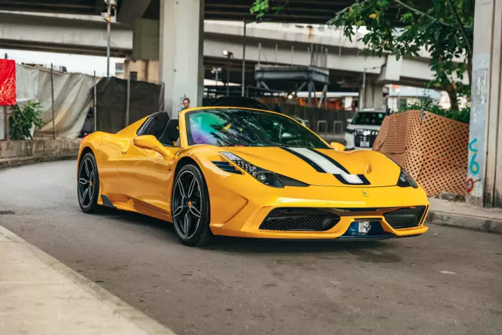 Ferrari 458 Speciale A painted in Giallo Triplo Strato