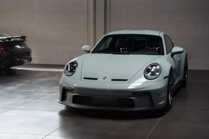 Porsche 911 S/T (992) painted in Shade Green Metallic