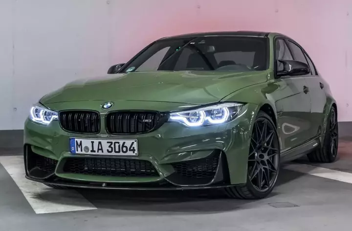 BMW M3 (F80) painted in Urban Green
