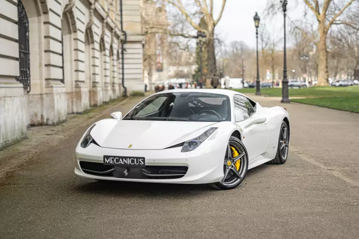 Ferrari 458 Italia painted in Bianco Avus