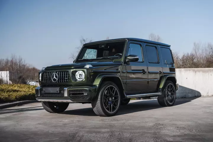 Mercedes-AMG G 63 (W463 Gen 2) painted in Olive