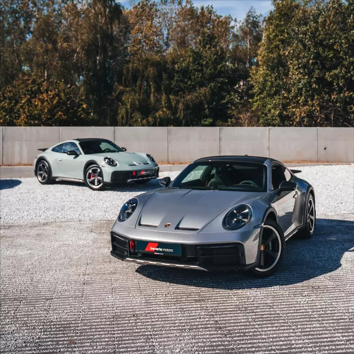 GT Silver Metallic vs Shade Green Metallic