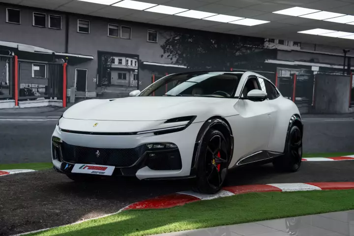 Ferrari Purosangue painted in Bianco Fuji Opaco
