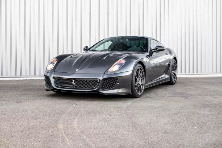 Ferrari 599 GTO painted in Grigio Silverstone