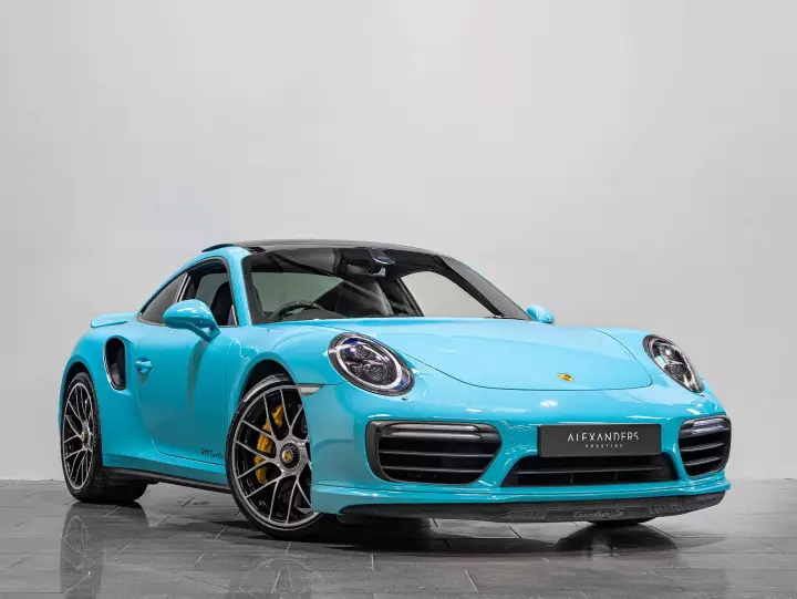 Porsche 911 Turbo S (991.2) painted in Olympic Blue