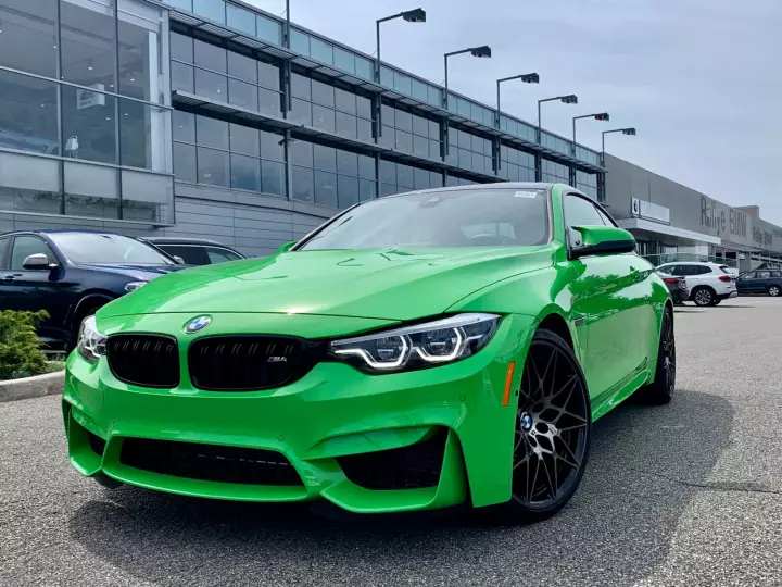 BMW M4 (F82) painted in Verde Mantis