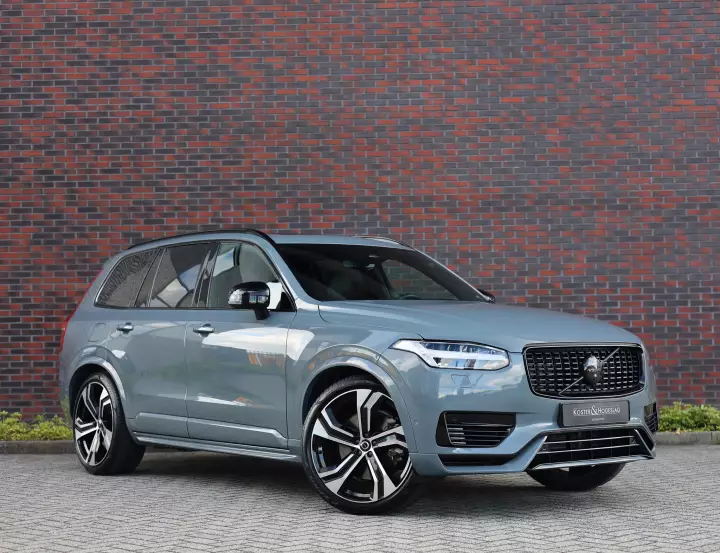 Volvo XC90 (II) painted in Thunder Grey