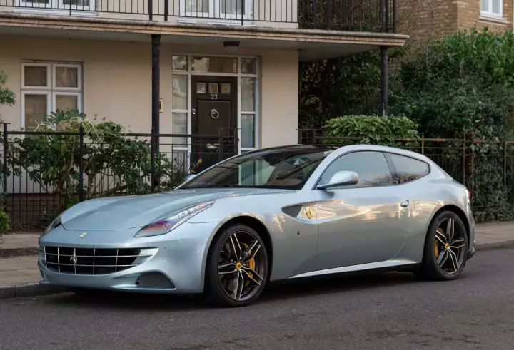 Ferrari FF painted in Grigio Alloy