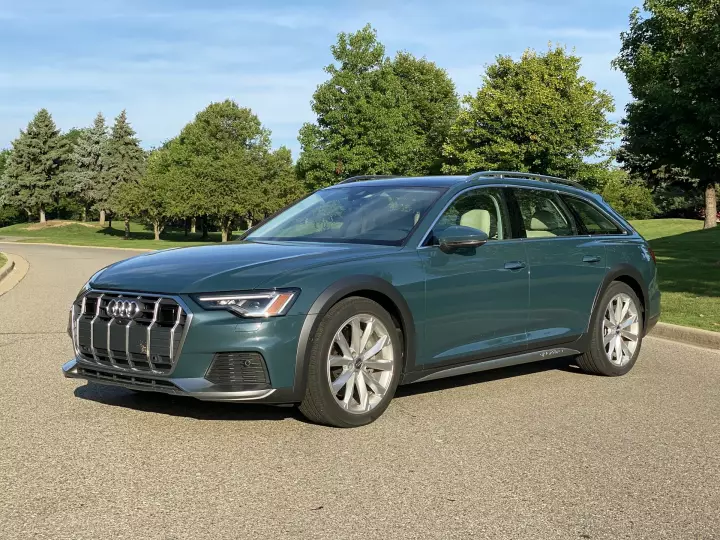 Audi A6 Allroad (C8) painted in Avalon Green