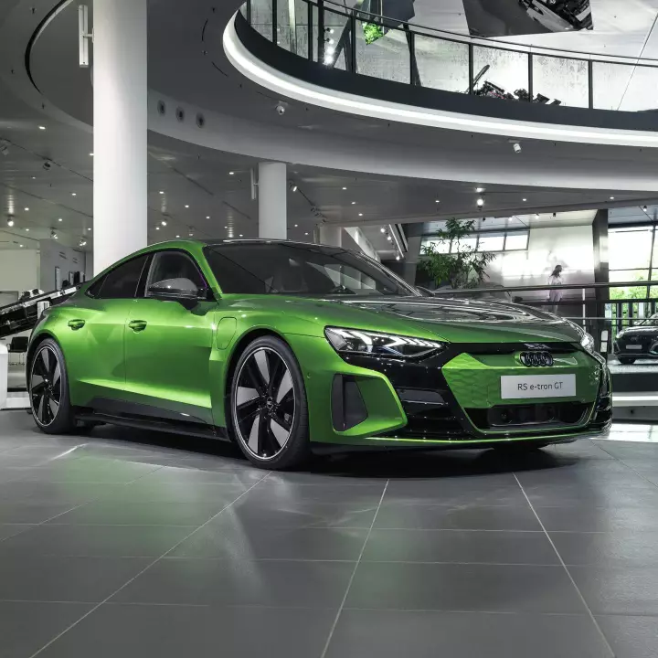 Audi RS e-tron GT painted in Mamba Green