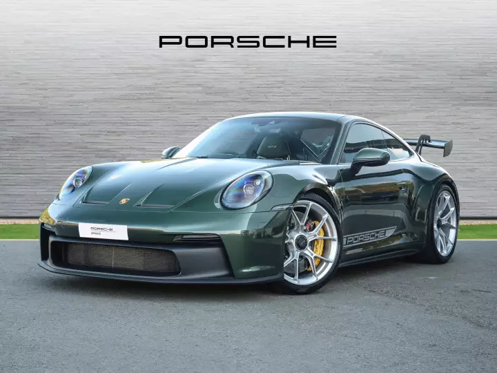 Porsche 911 GT3 (992.1) painted in Oak Green Metallic