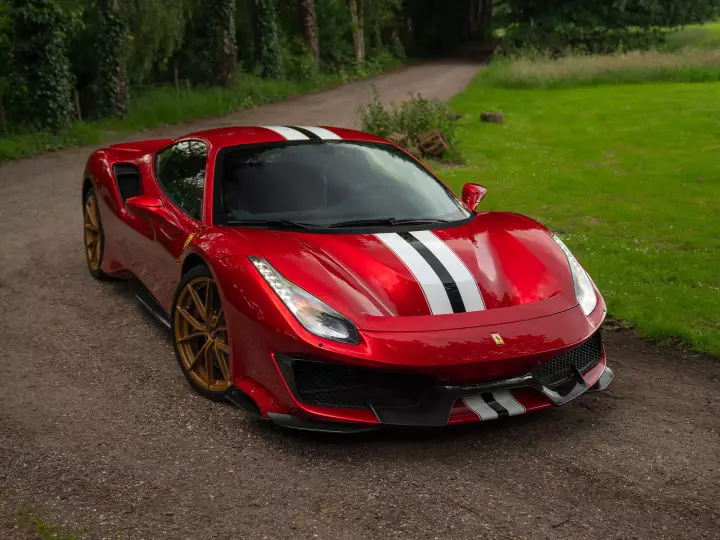 Ferrari 488 Pista painted in Rosso Magma