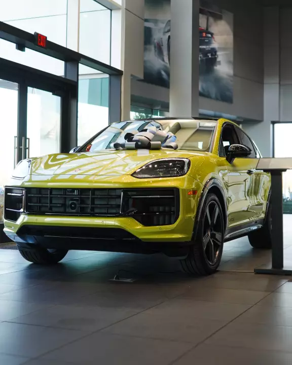 Porsche Cayenne Turbo GT (E3) painted in Peridot Metallic