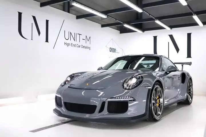 Porsche 911 GT3 RS (991.1) painted in China Grey