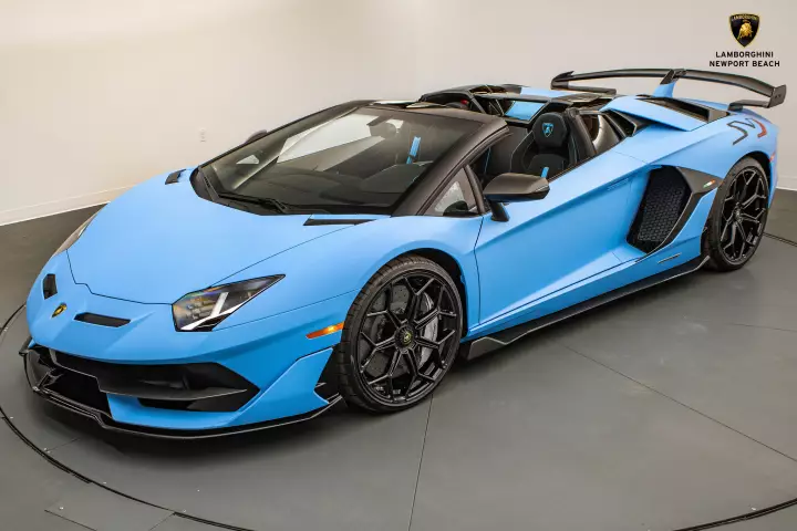 Lamborghini Aventador SVJ Roadster (LP770-4) painted in Blu Seiler
