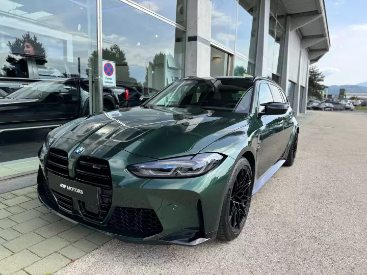 BMW M3 Touring (G81) painted in Verdant Green