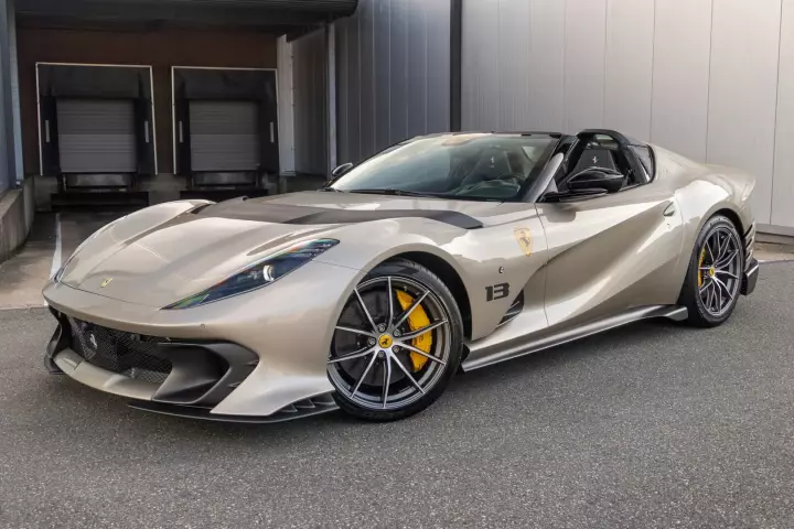 Ferrari 812 Competizione A painted in Nuovo Grigio Ingrid