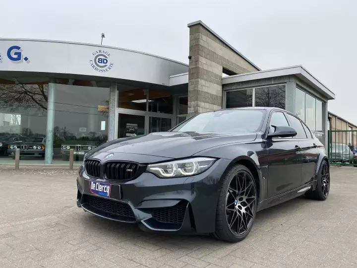 BMW M3 (F80) painted in Singapore Grey