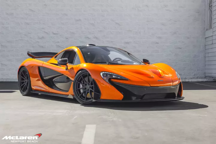 McLaren P1 painted in Tarocco Orange