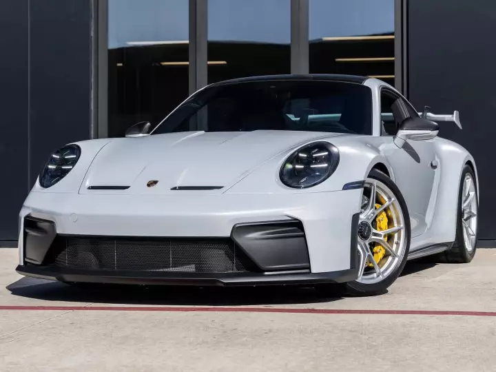Porsche 911 GT3 (992.2) painted in Ice Grey Metallic